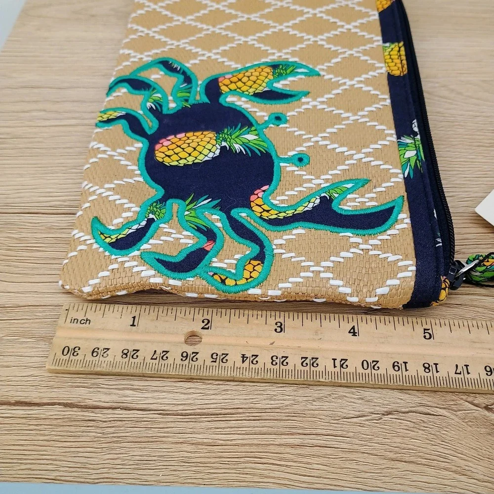 Vera Bradley Wristlet Pouch Beach Toucan Party Crab Pineapple Woven Tan Blue NEW